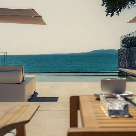Dia Dyo Residences *